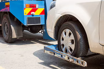 Top-Notch Wheel Lift Towing in Gaslamp Quarter, CA